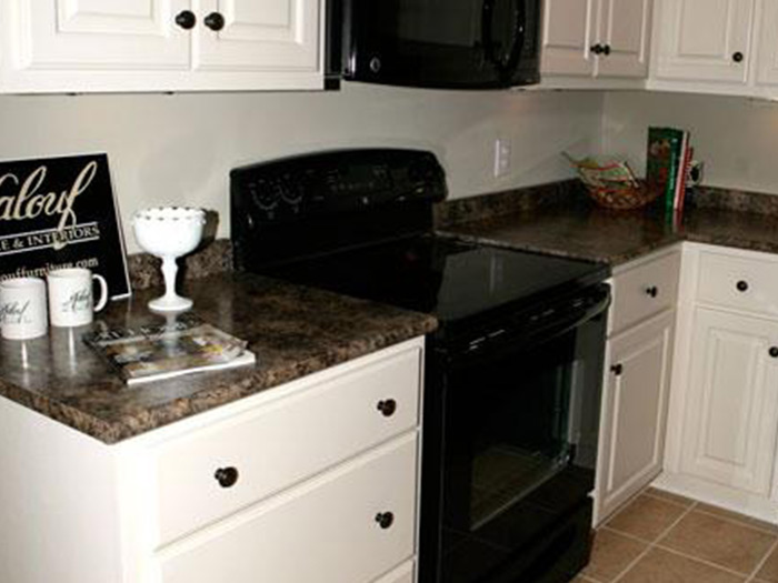 The Franklin Apartments Hughes Management